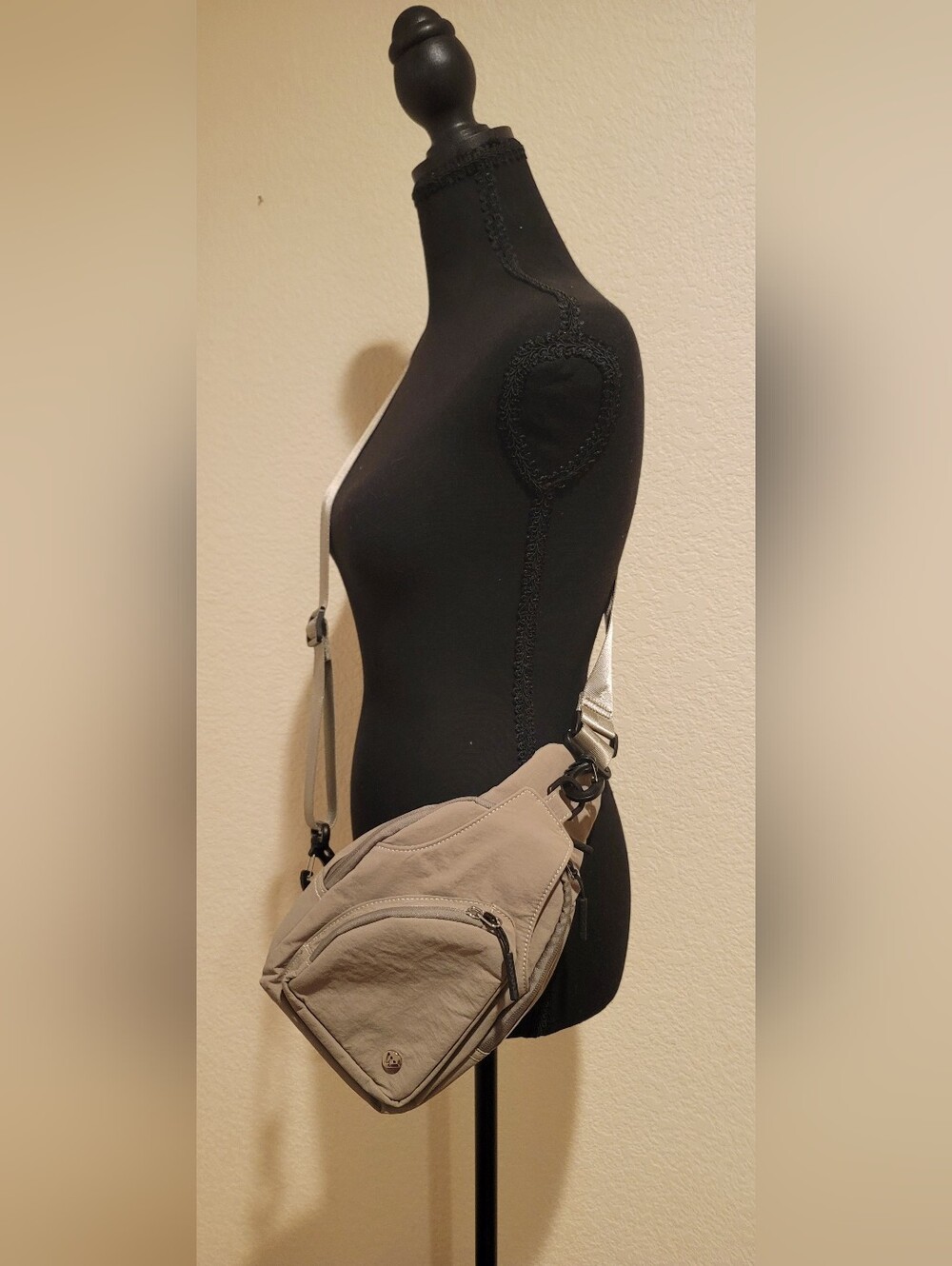 Beige Crossbody Sling Bag – Women's Casual Shoulder Bag